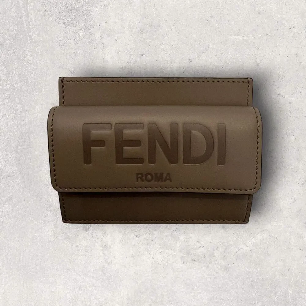 Fendi Roma Leather Card Holder Wallet Debossed Logo - Picture 1 of 6